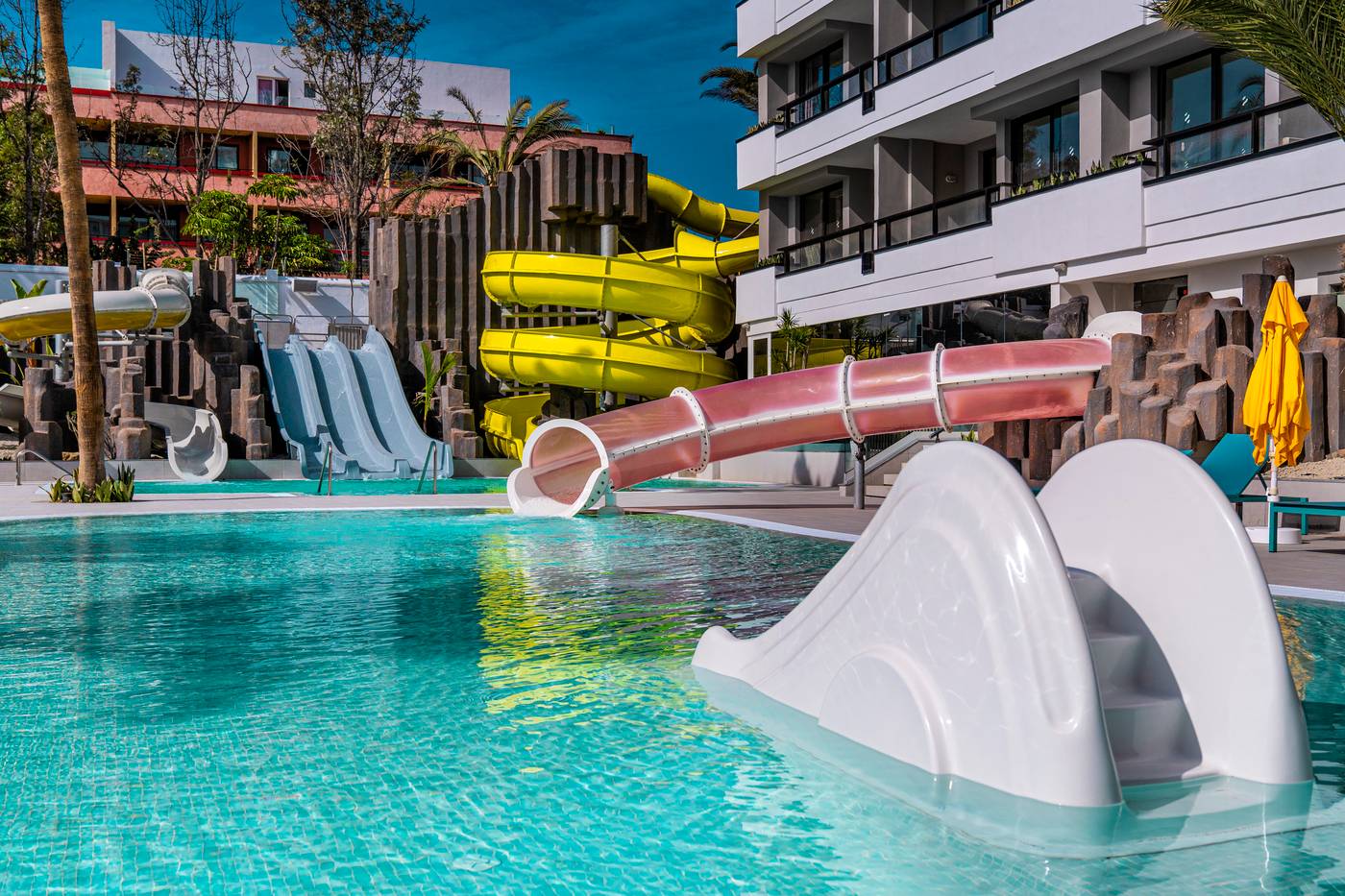 Spring Hotel Bitacora