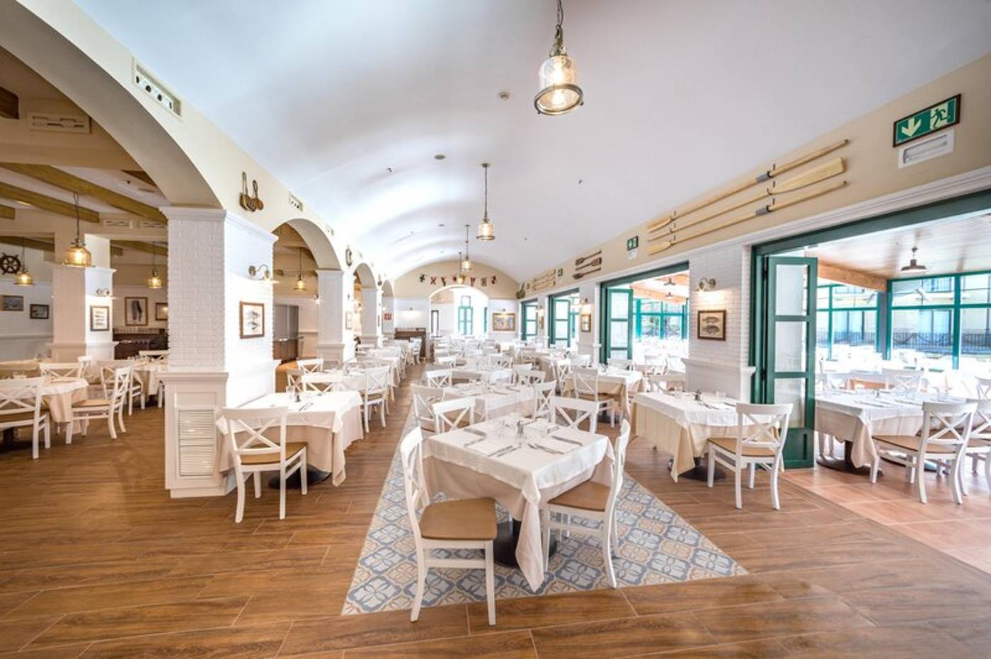 PortAventura-Hotel-PortAventura---Theme-Park-Restaurant-32