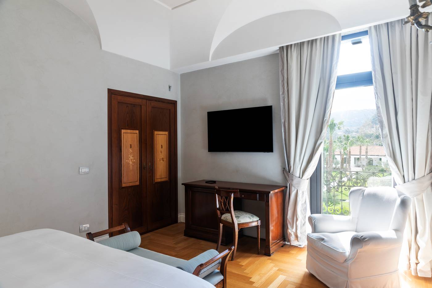 Grand-Hotel-Cocumella-Room-46