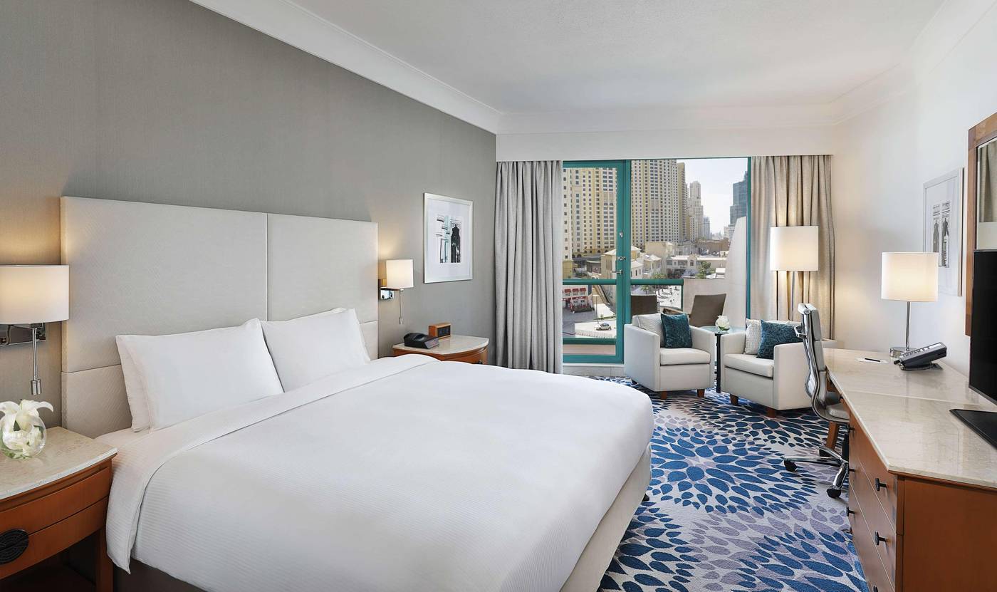 Hilton-Dubai-Jumeirah-Room-39