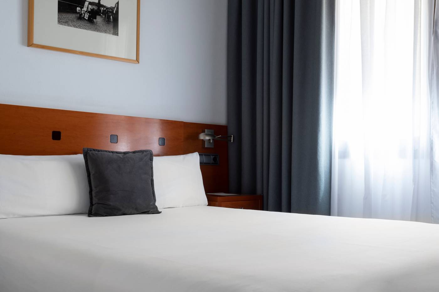 Petit-Palace-Cliper-Gran-V--a-Room-25