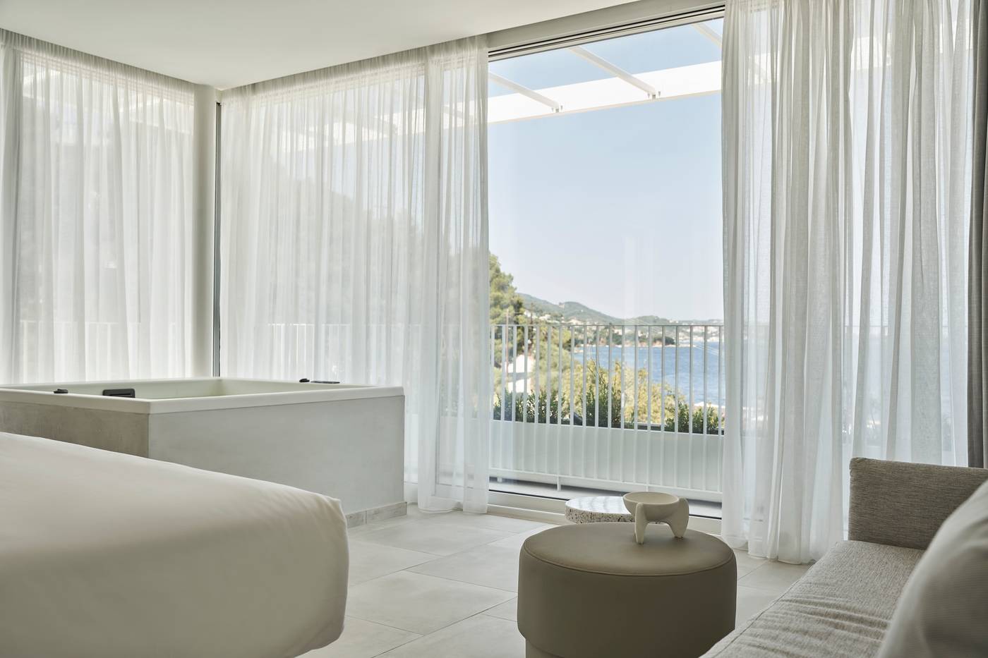 Radisson-Resort-Plaza-Skiathos-Room-53