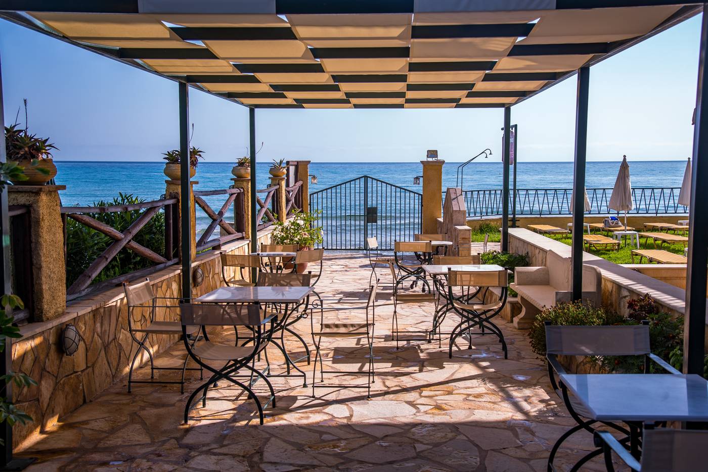 Andreolas-Luxury-Suites-General-view-55
