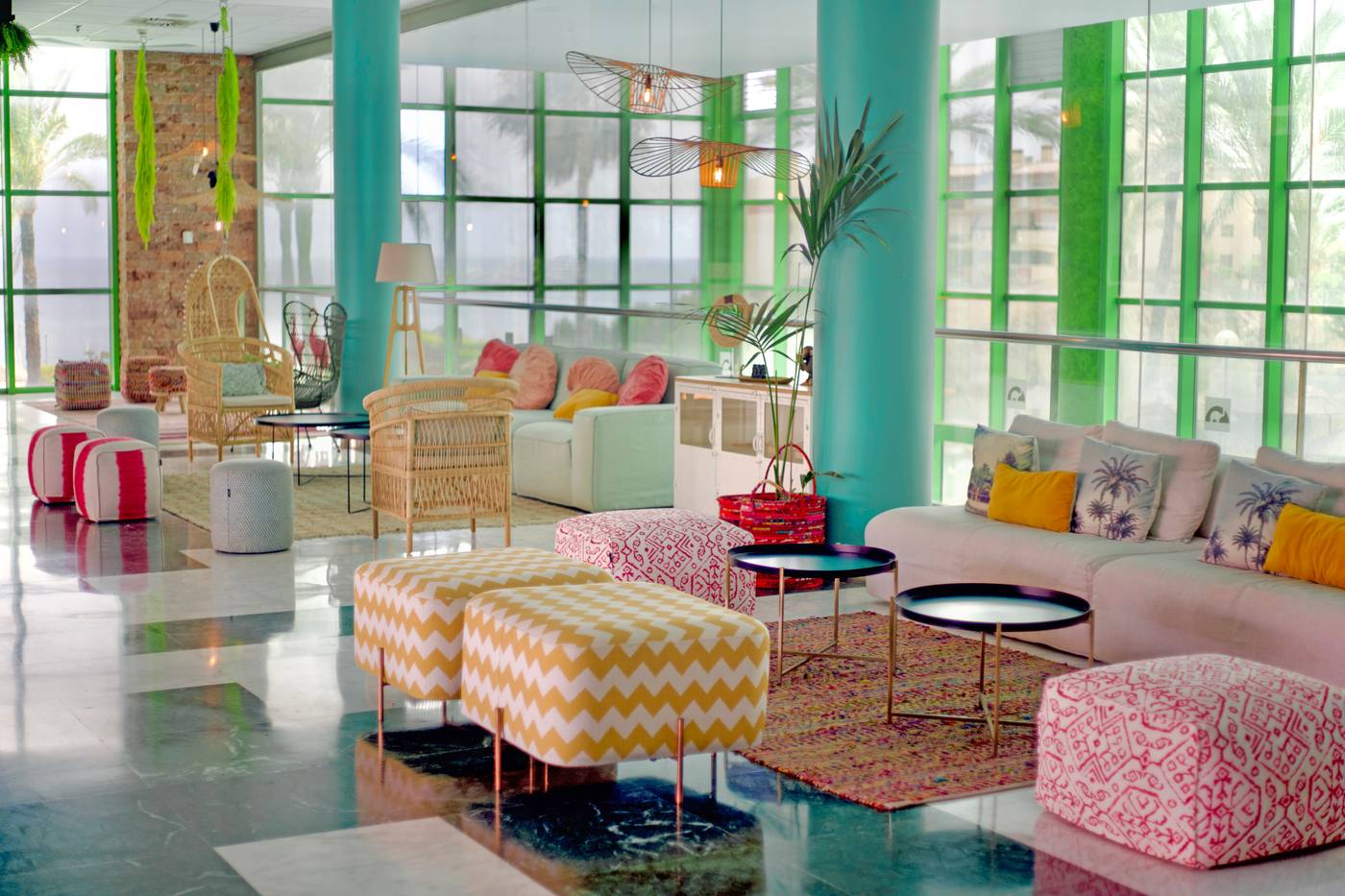 Holiday-World-RIWO-Lobby-34