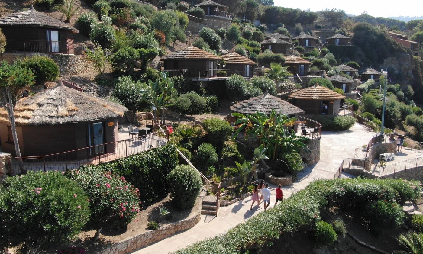 Calanica Resort