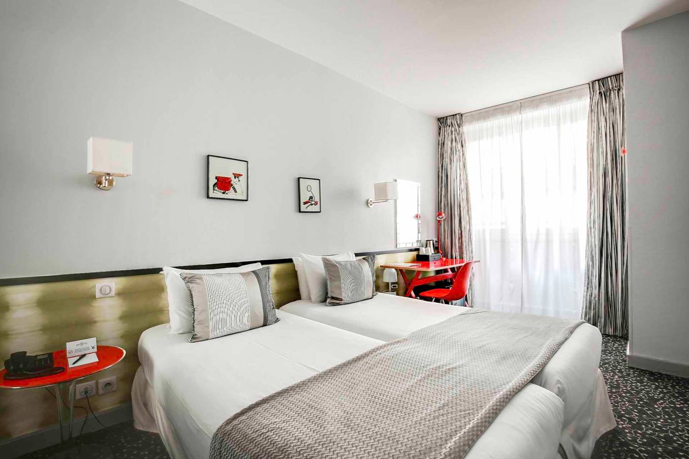 Acadia-Astotel-Room-11