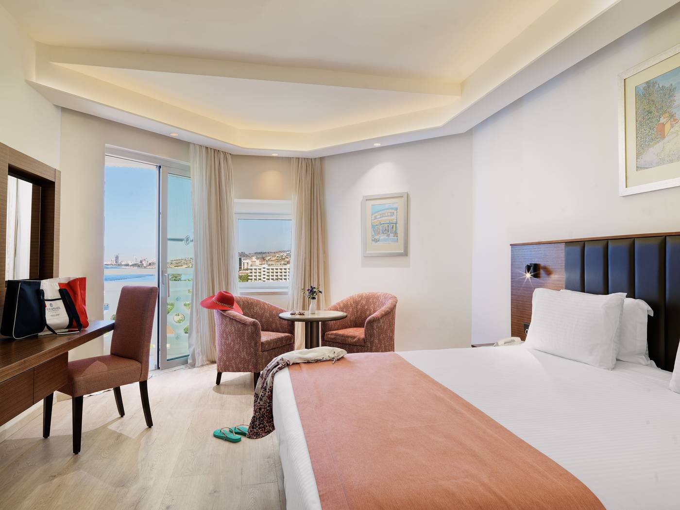 St--Raphael-Resort-Room-28