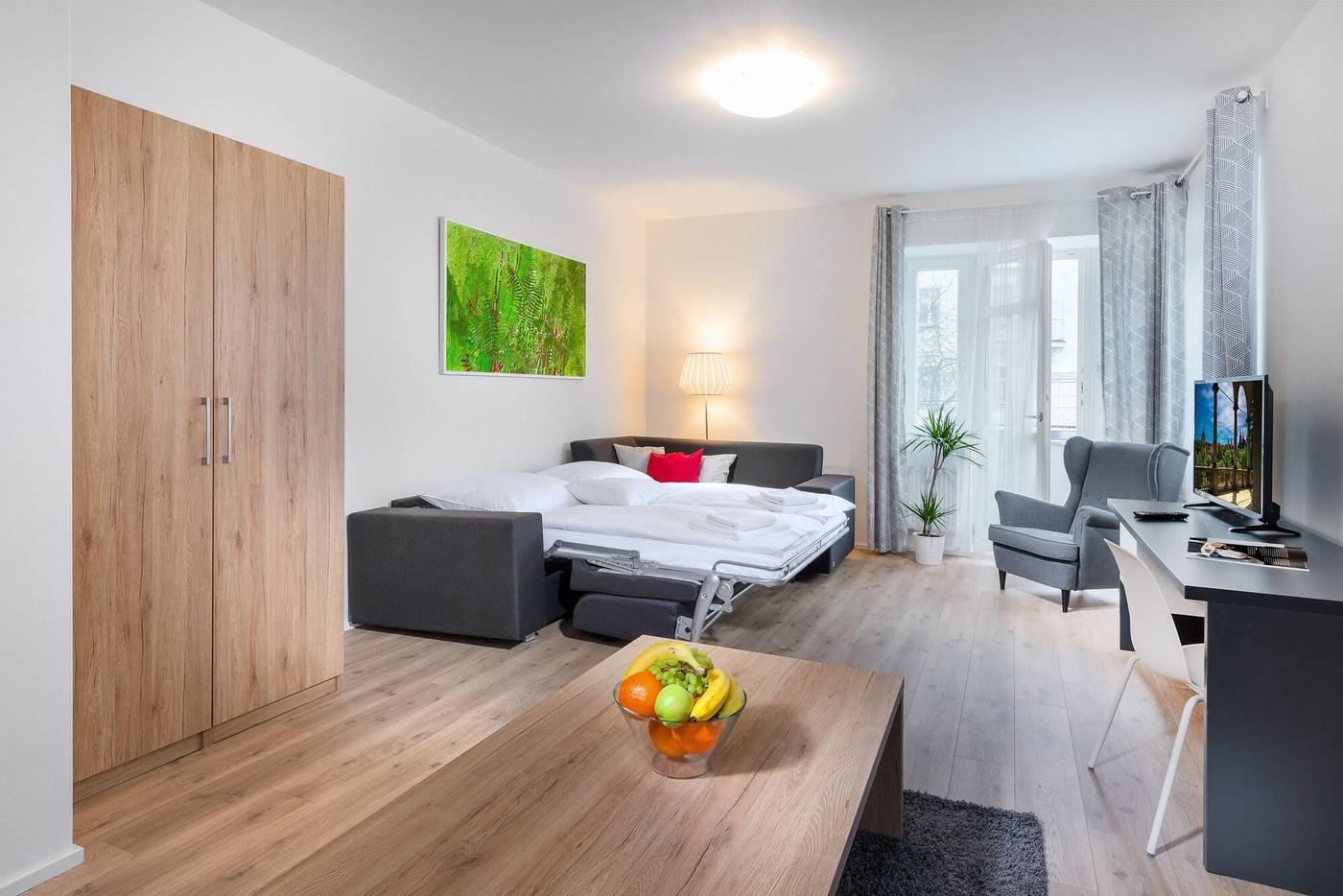 Downtown-Suites-Belohorska-Room-5