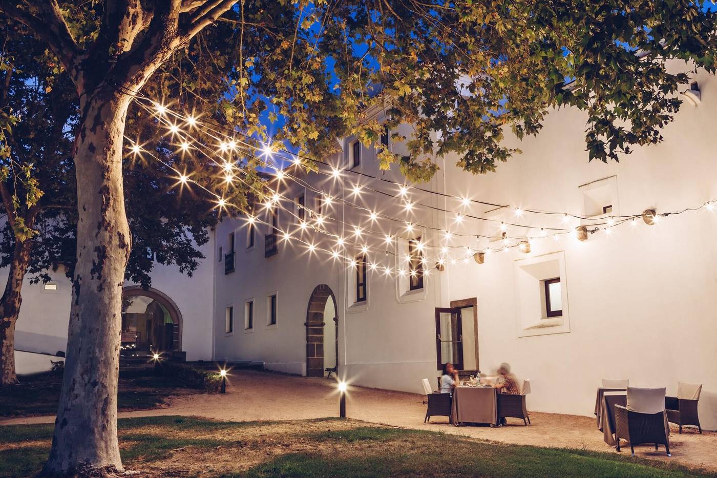 Convento-Do-Espinheiro--Historic-Hotel---Spa-General-view-79