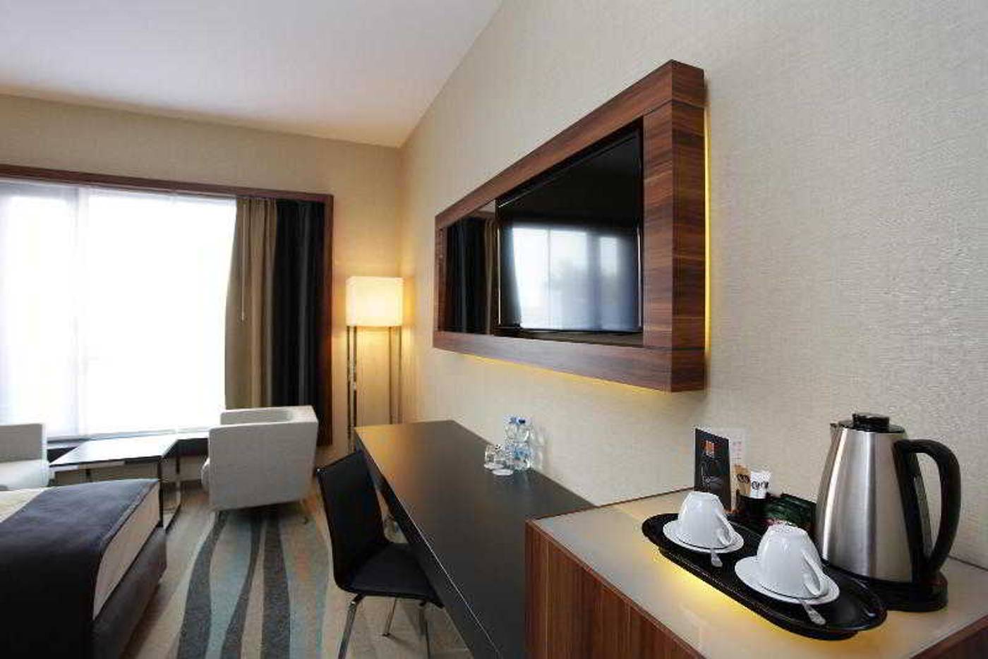 Warsaw-Plaza-Hotel-Room-22
