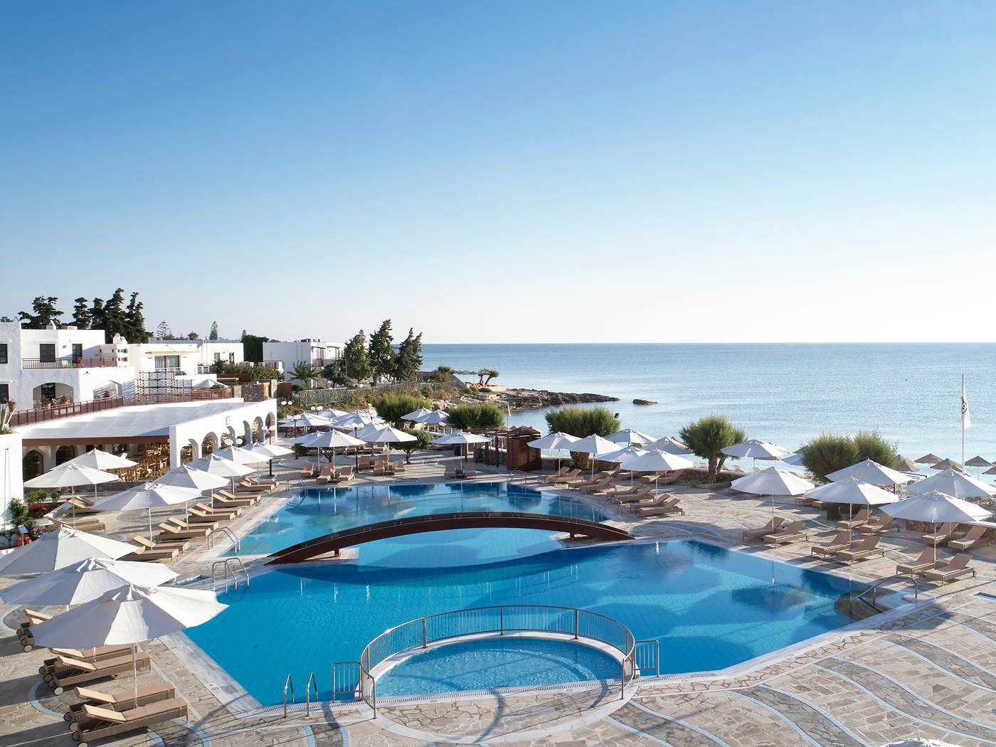 Creta-Maris-Beach-Resort-Pool-8