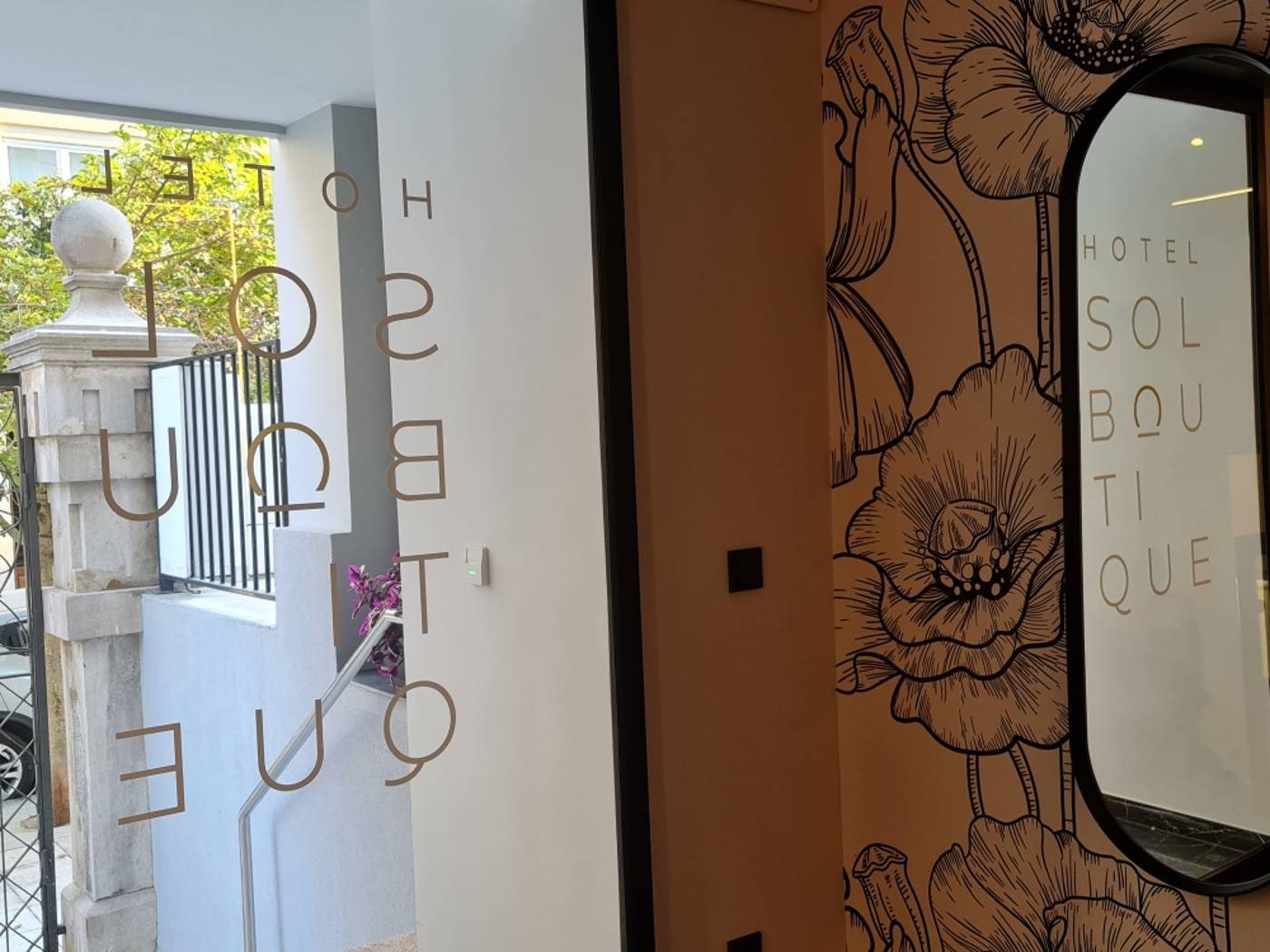 Hotel Sol Boutique-Spain-Santander-Lobby-10