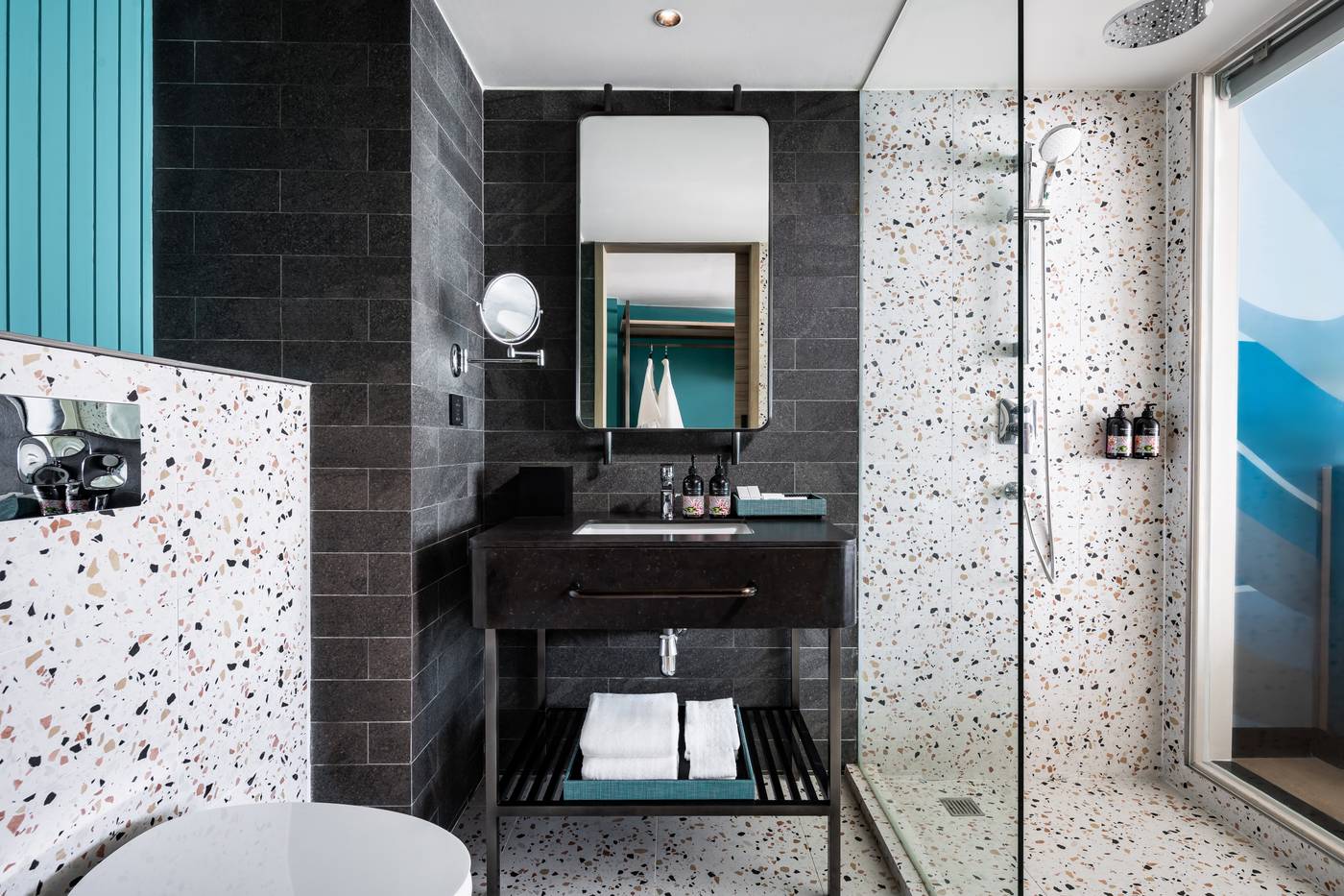 M-Social-Hotel-Phuket-Room-26