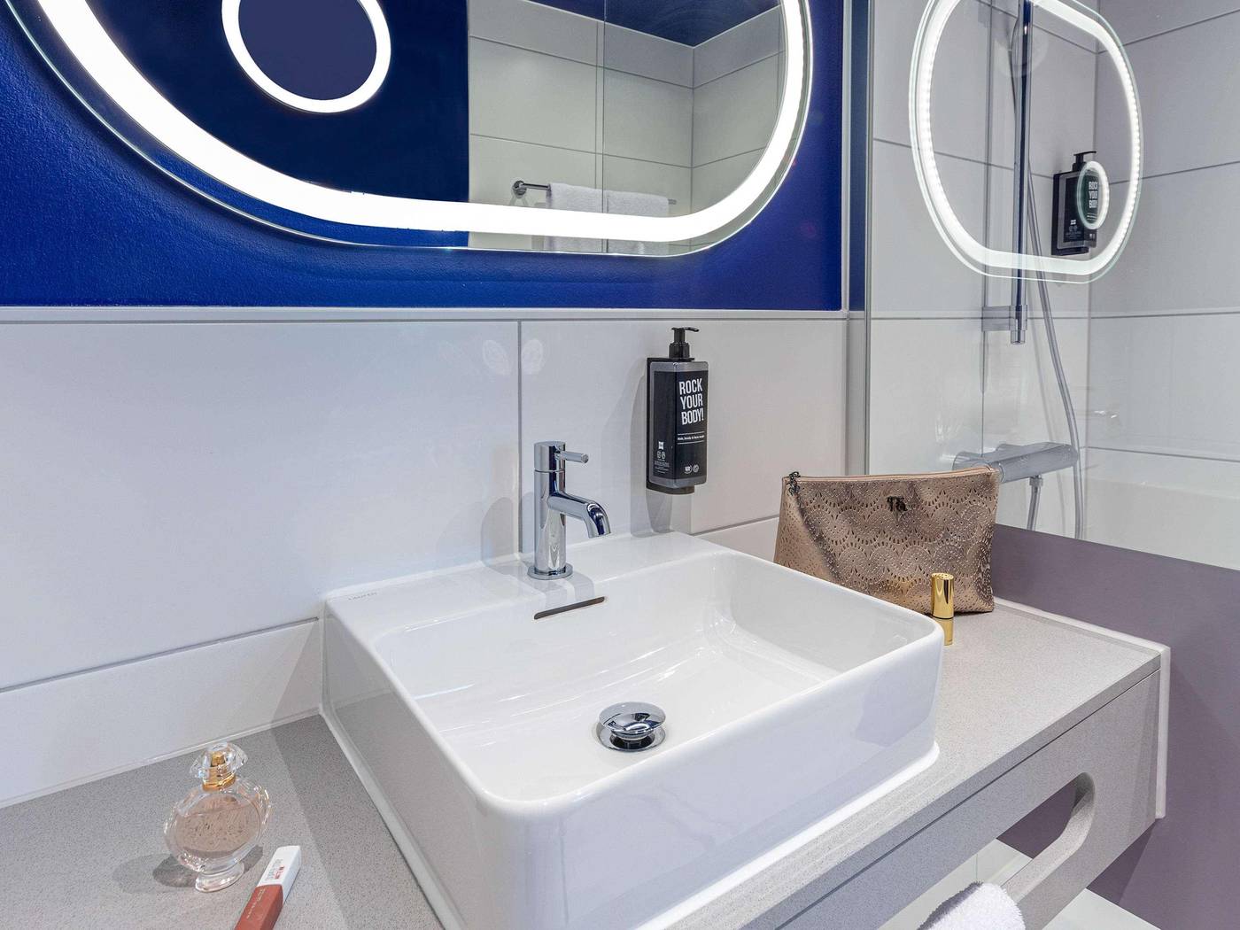 ibis-Styles-Muenchen-Perlach-Room-38