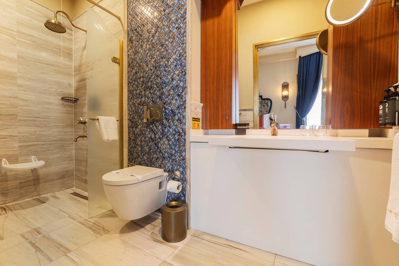 Romance-Istanbul-Hotel-Room-54