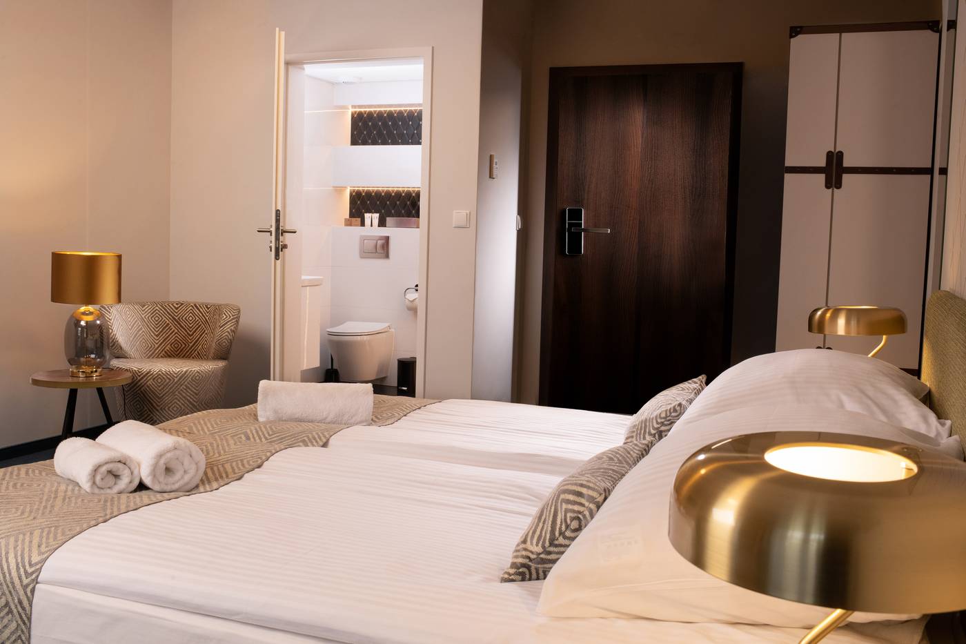 Xerion-Hotel-Room-42