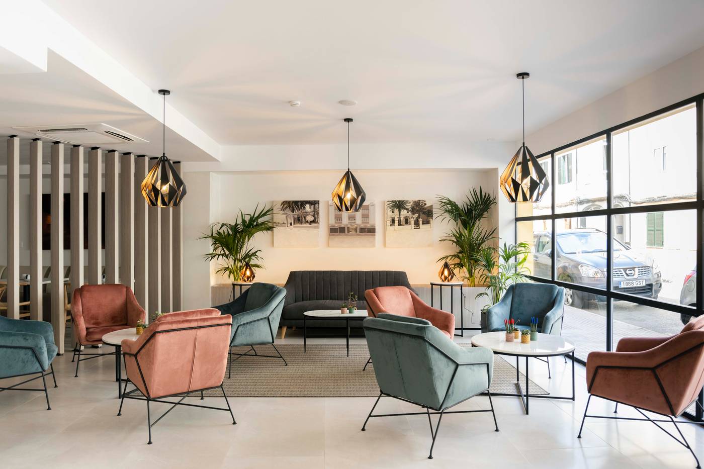 Alfonso-III-Lobby-35