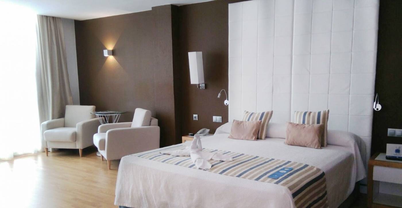 Sandos-El-Greco---Adults-Only--16---Room-13