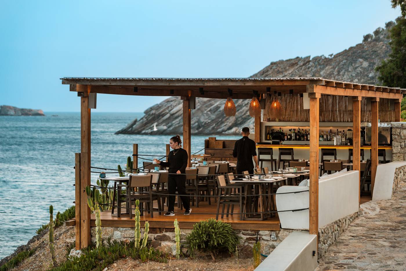 Casa-Del-Mar-Mykonos-Seaside-Resort-General-view-10