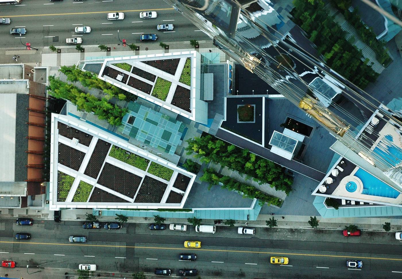 Shangri-La-Vancouver-General-view-4