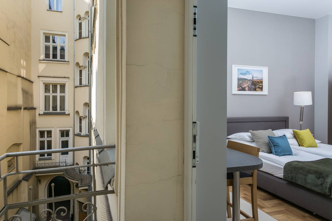 Venetian-House-Market-Square-Aparthotel-Room-62