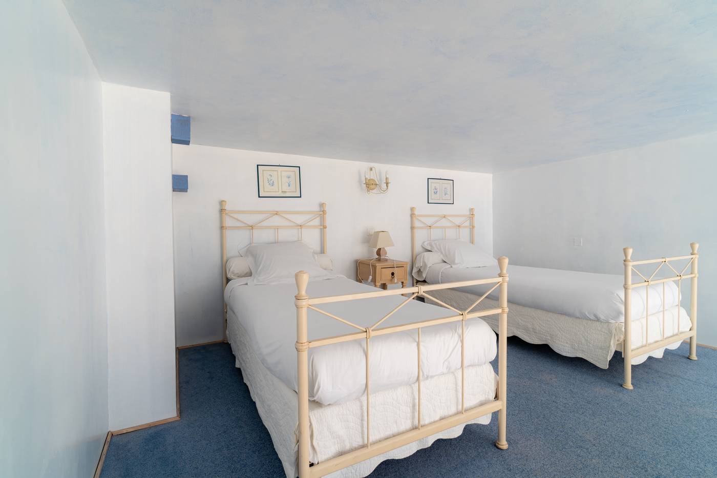 Hotel-L-Orangeraie-Room-42