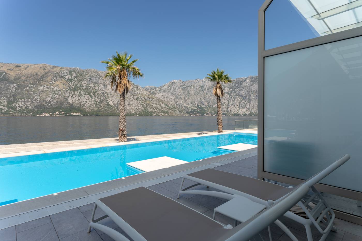 Hyatt-Regency-Kotor-Bay-Resort-Room-4