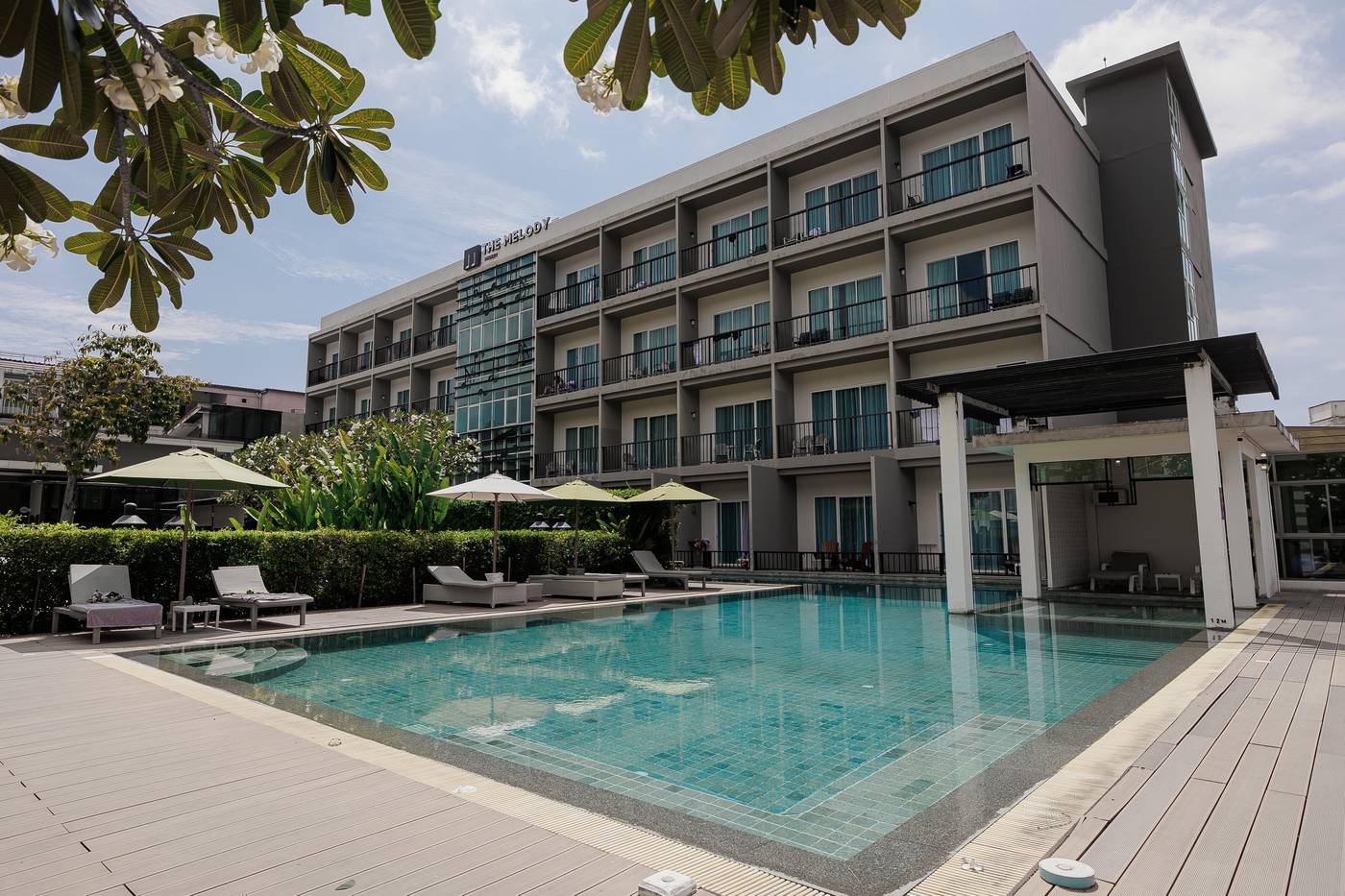 The-Melody-Phuket-Hotel-Pool-5
