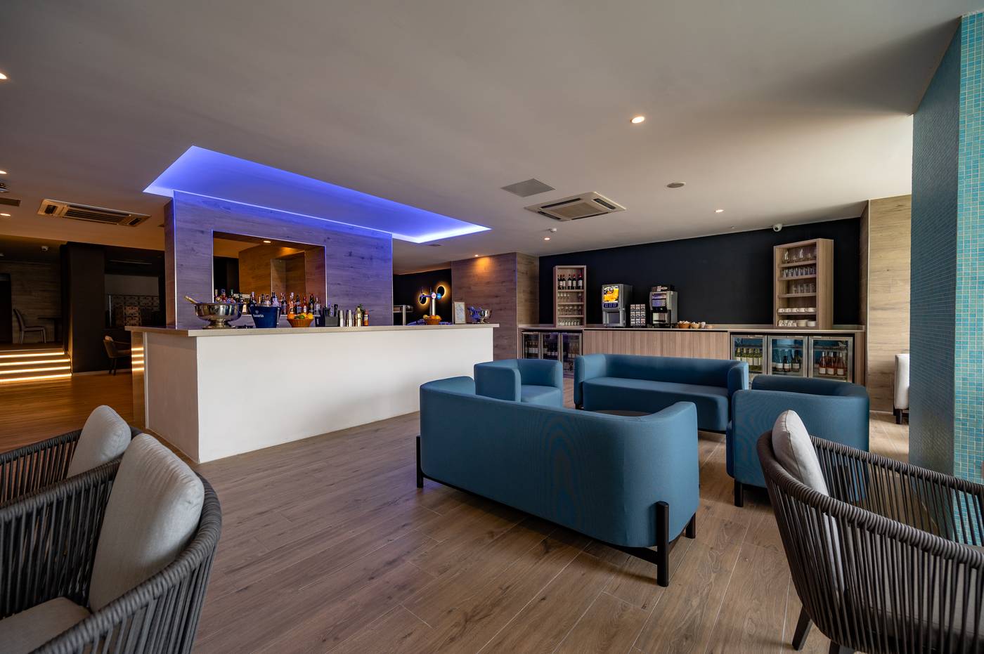 db San Antonio Hotel + Spa