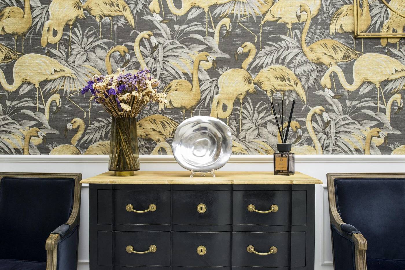 Via-Veneto-Suites-Lobby-6