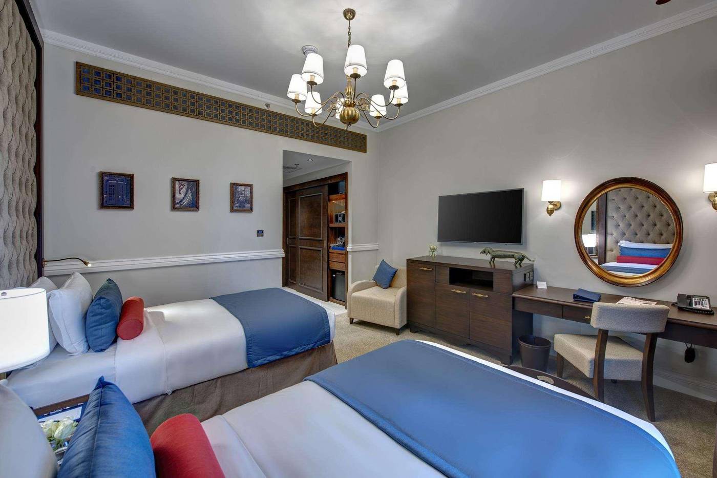 Dukes-The-Palm--a-Royal-Hideaway-Hotel-Room-37