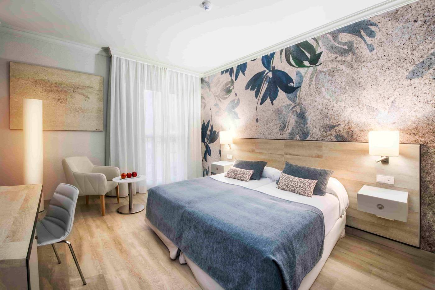 Salles-Malaga-Centro-Room-20