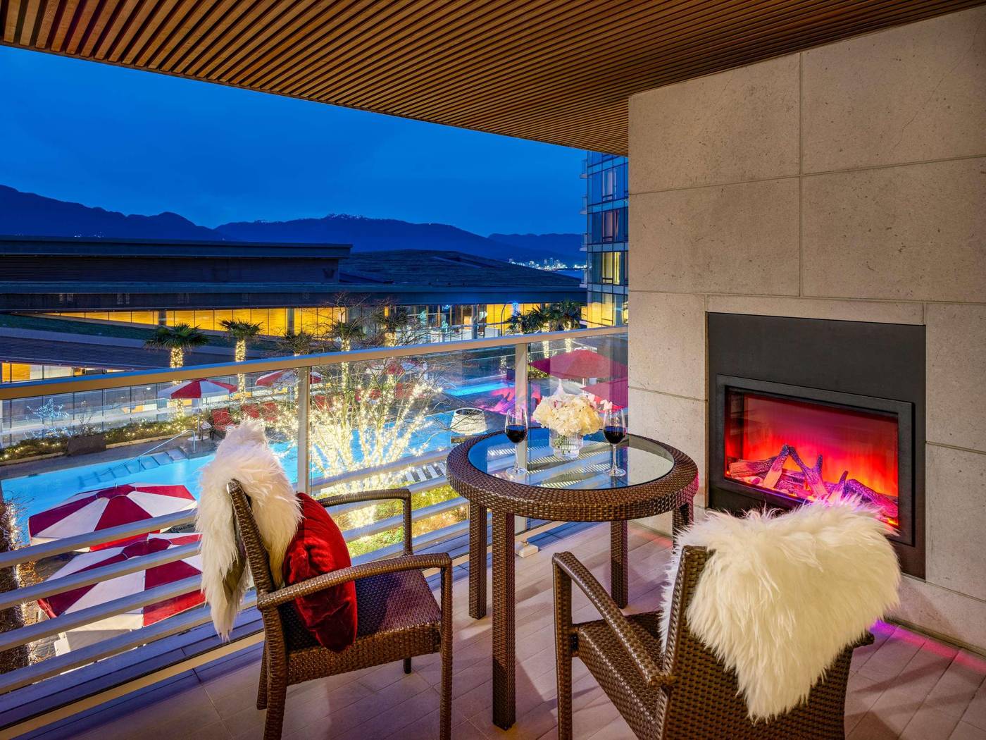 Fairmont-Pacific-Rim-Room-106