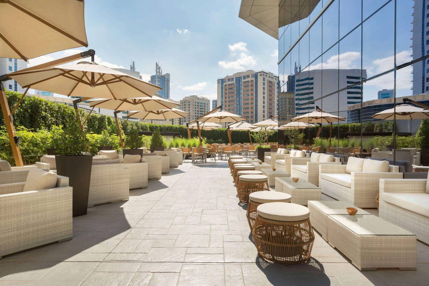 Tryp-By-Wyndham-Dubai-Restaurant-5