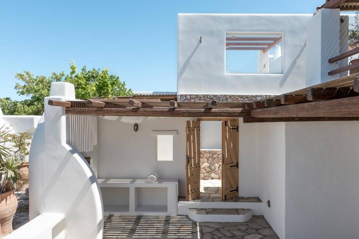 Anema-Boutique-Hotel--Villas-Santorini-Room-39