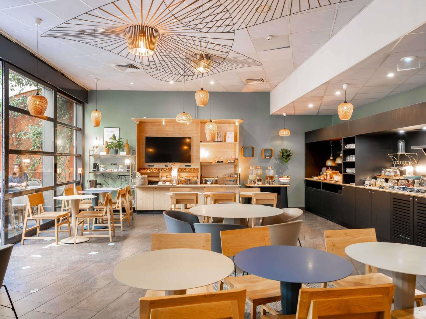 Novotel-Suites-Cannes-Centre-General-view-46