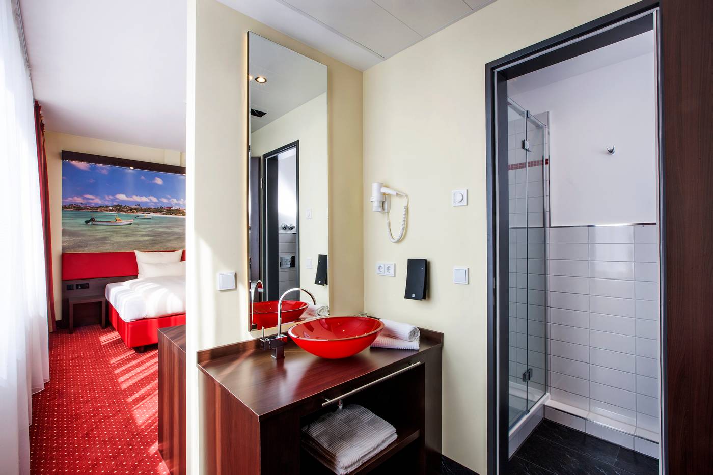 Best-Western-Plus-Plaza-Berlin-Kurfuerstendamm-Room-23