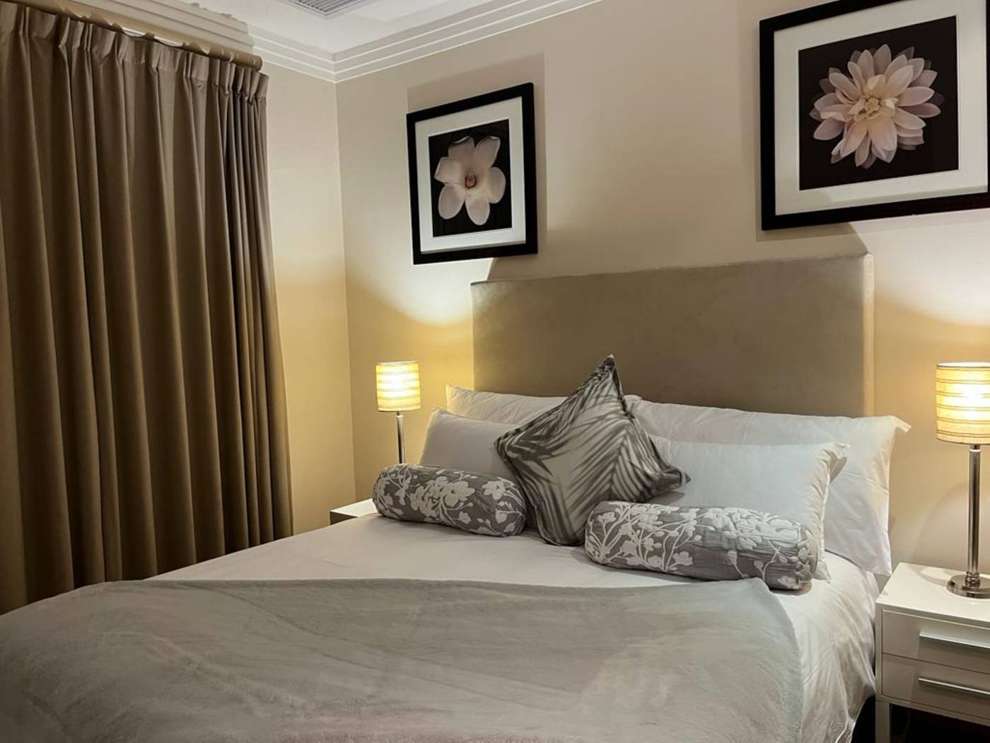 Mandela-Rhodes-Place-Hotel---Spa-Room-21