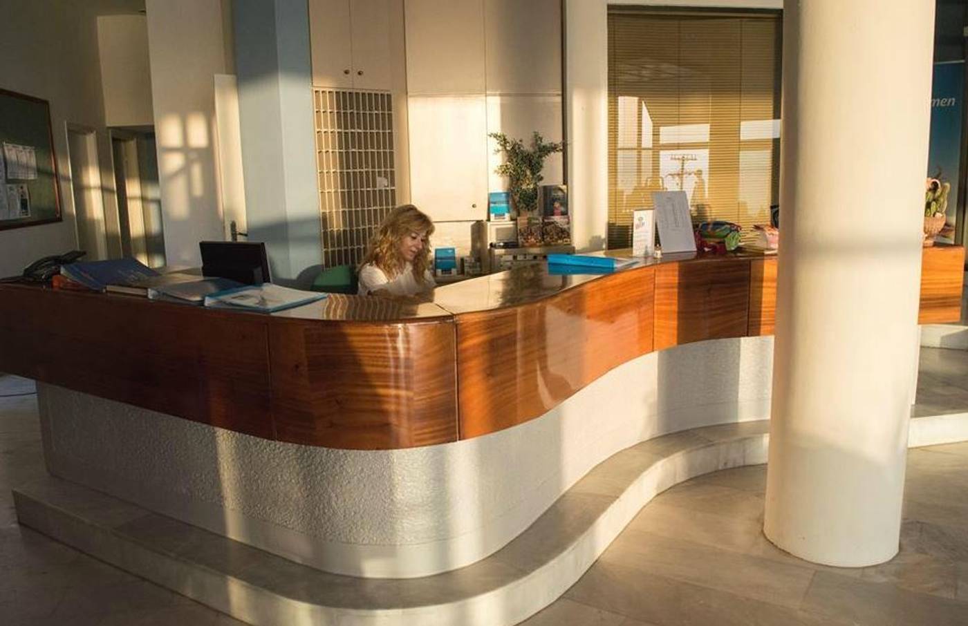 Scaleta-Beach---Adults-Only--16---Lobby-28