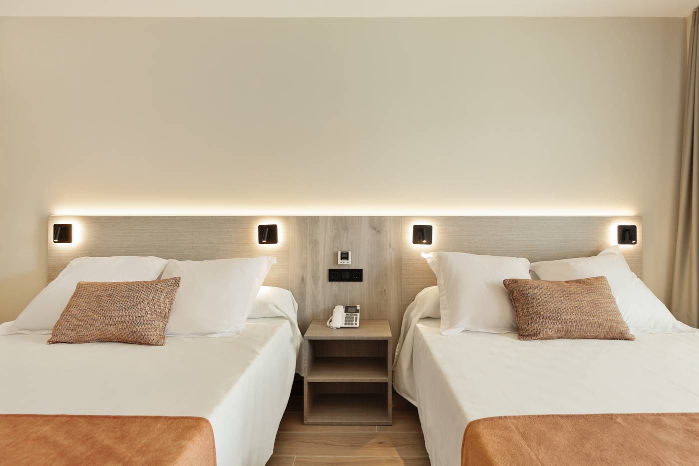 Best-Oasis-Tropical-Room-47