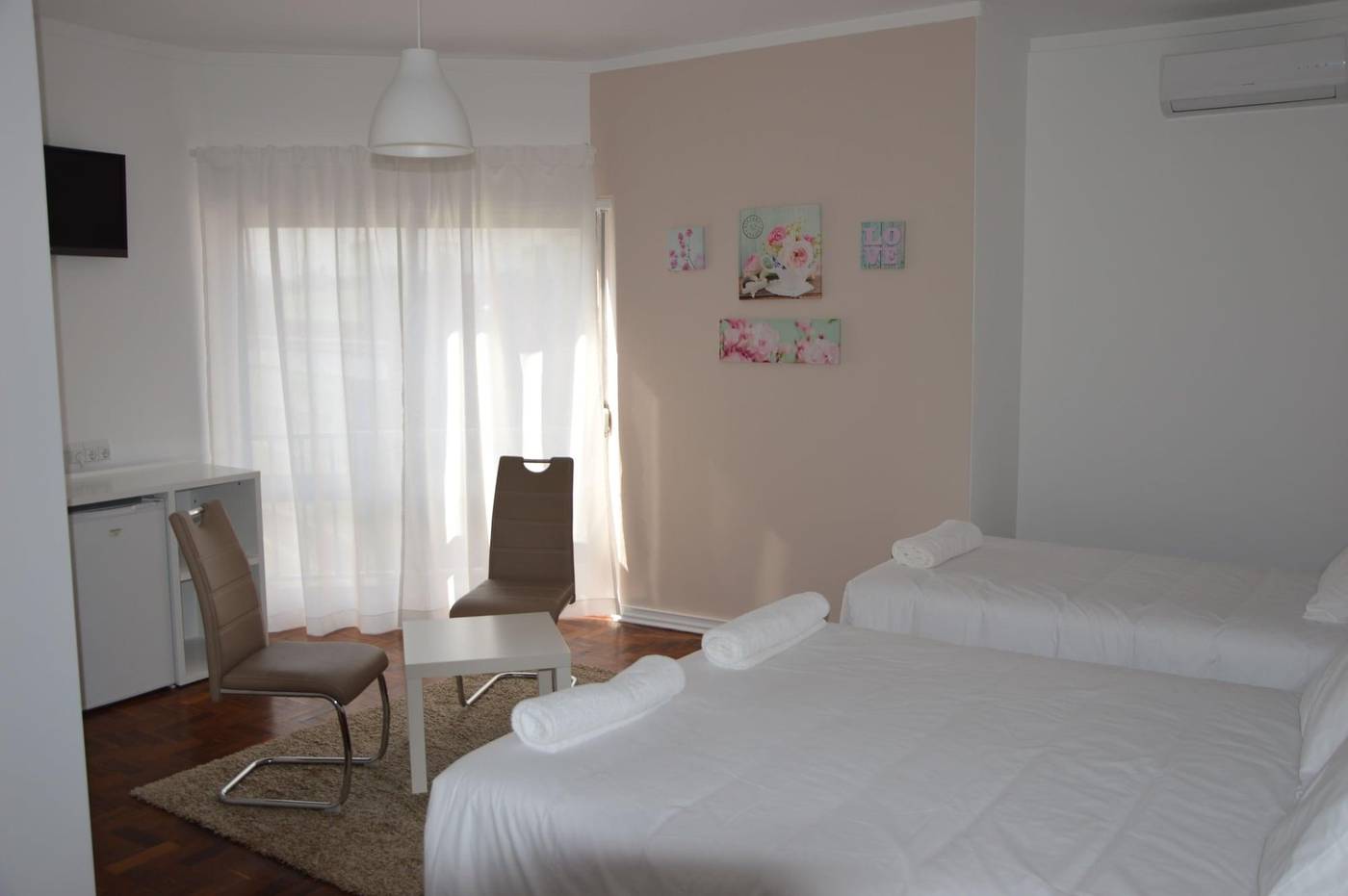 Lx-Center-Guesthouse-Room-2