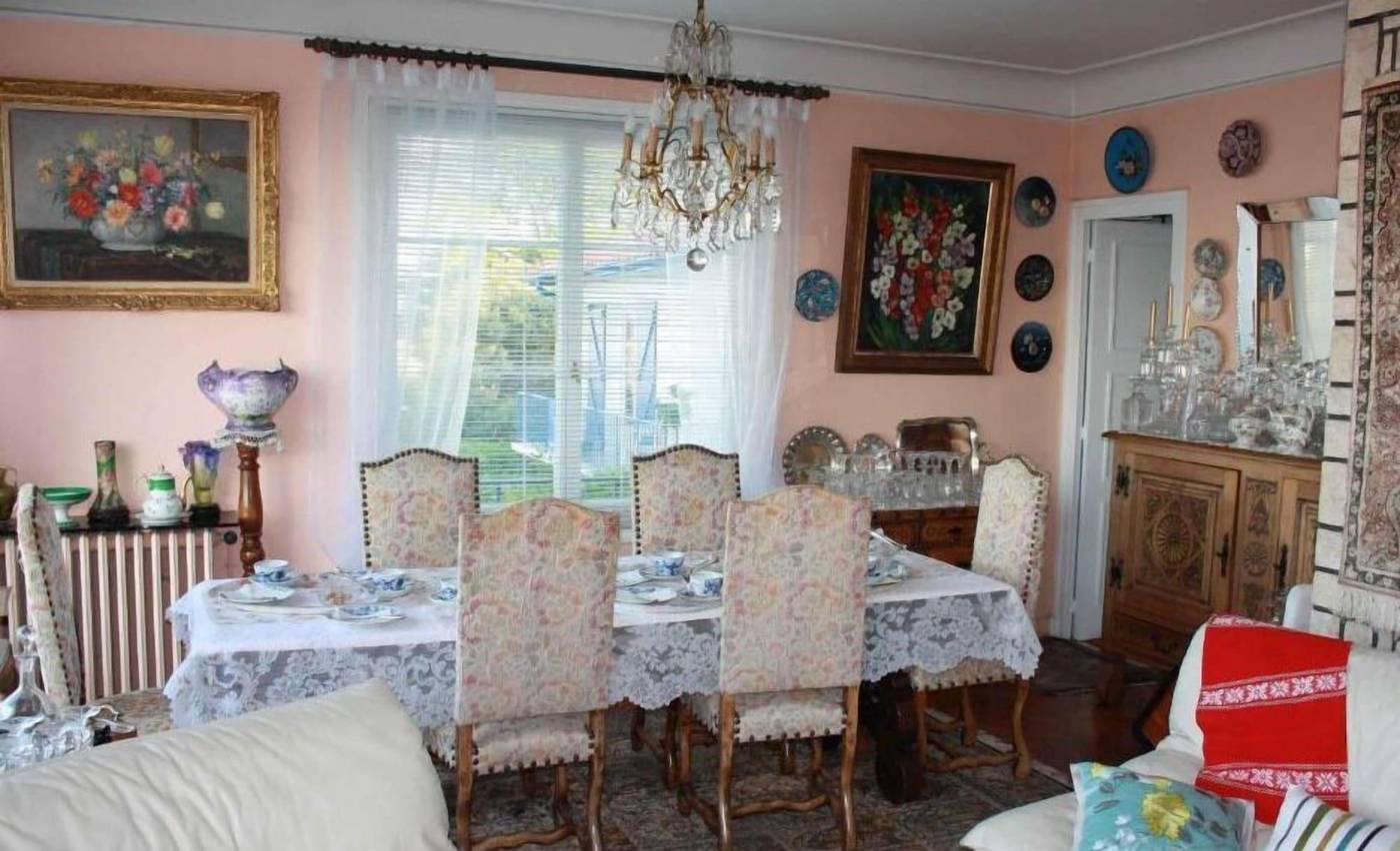 Villa Erresinolettean-France-CIBOURE-Restaurant-10