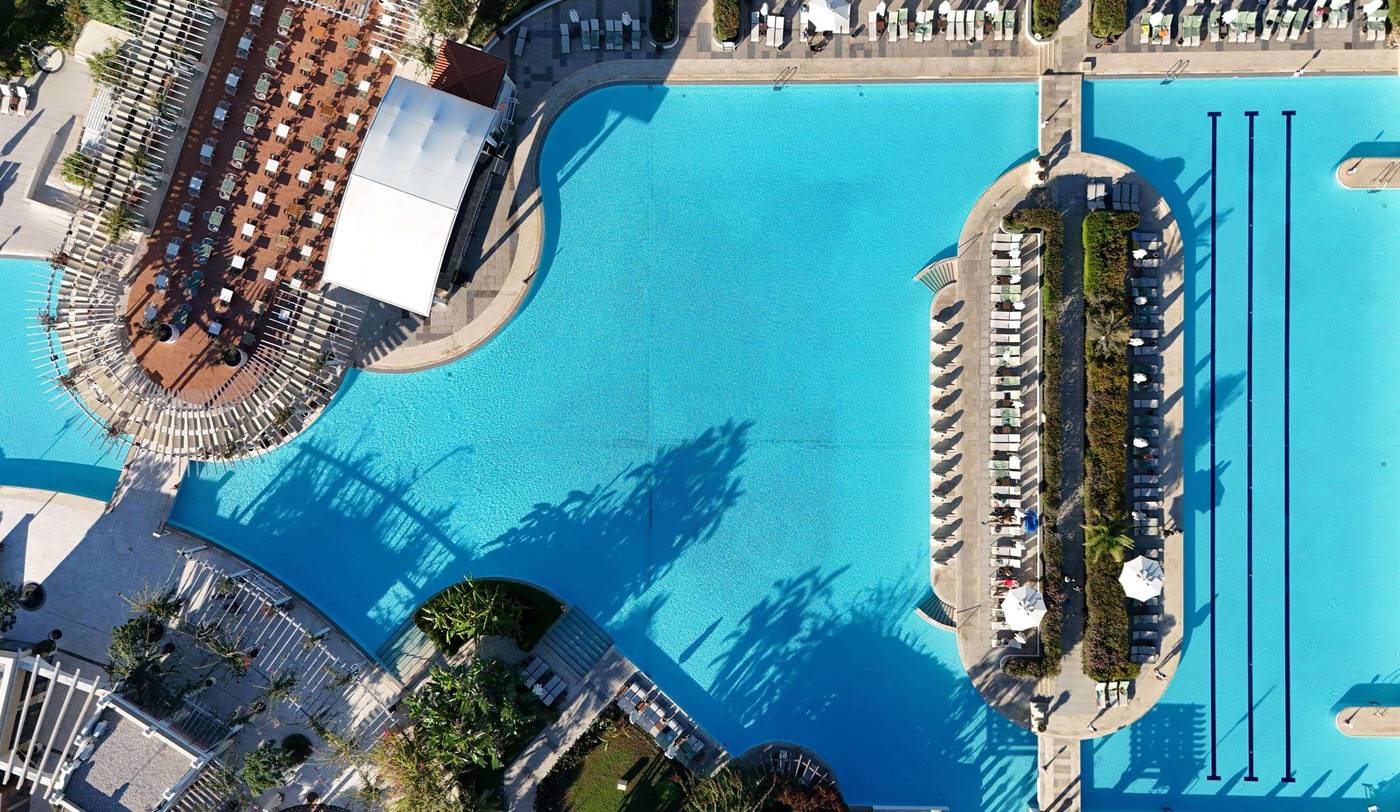 Ela-Excellence-Resort-Belek-Pool-10