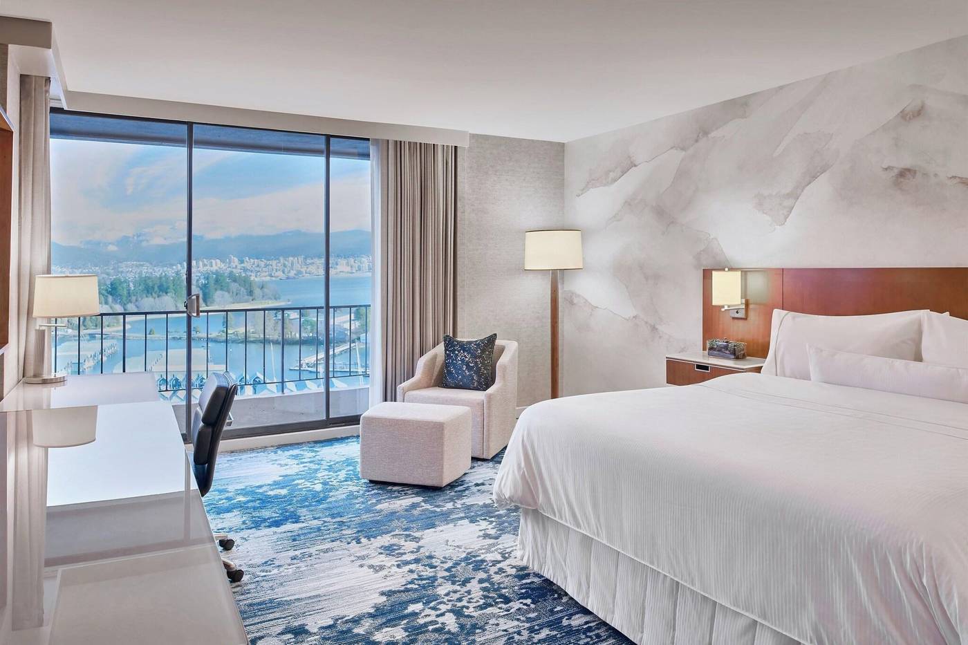 Westin-Bayshore-Vancouver-Room-39