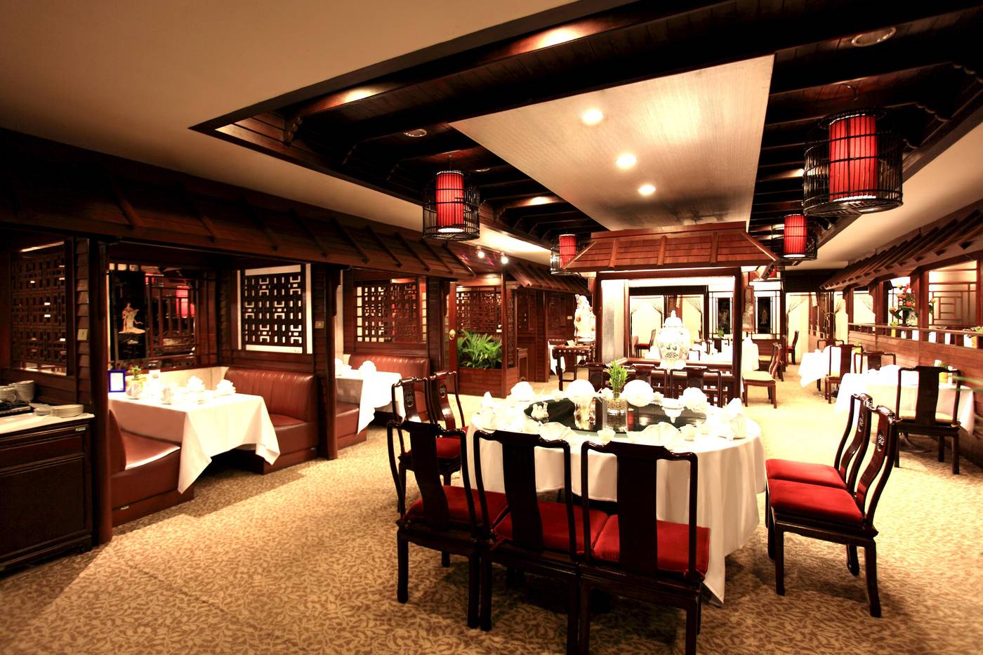 Ambassador-Bangkok-Restaurant-34