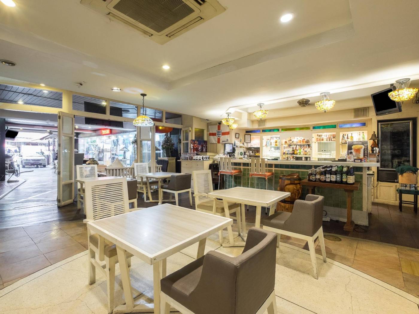 The-Siam-Heritage-Hotel-Restaurant-8