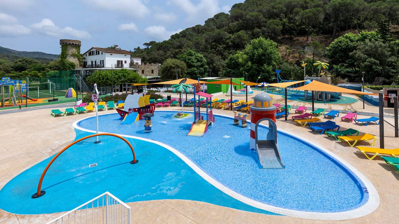 Medplaya-Sant-Eloi-Aparthotel-Pool-56