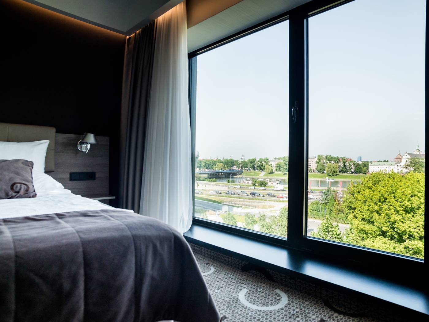 Q-Hotel-Plus-Krakow-Room-11