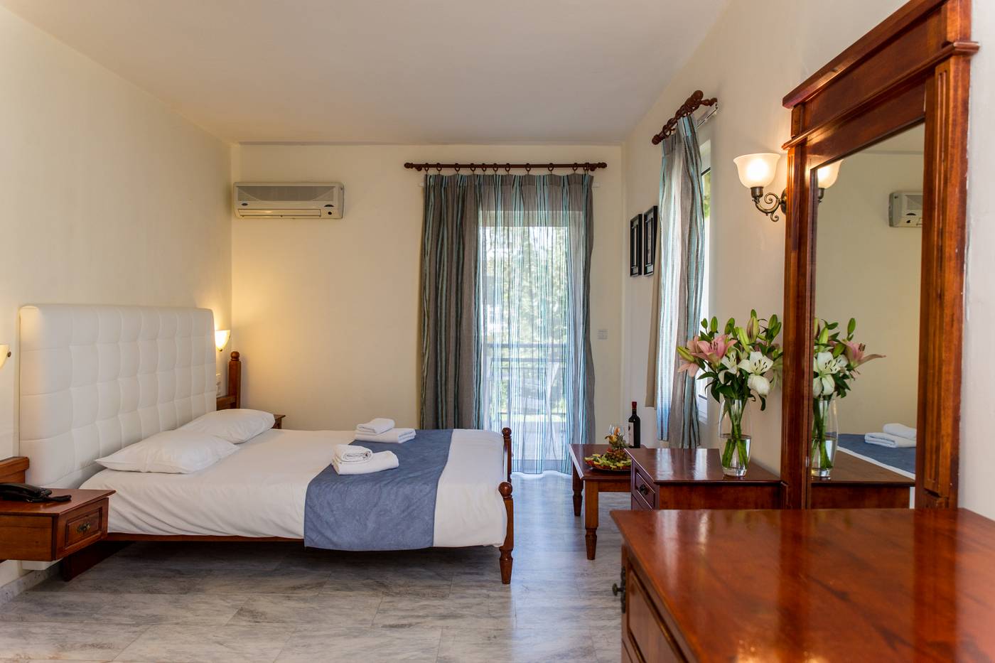 Chrispy-World-Room-36