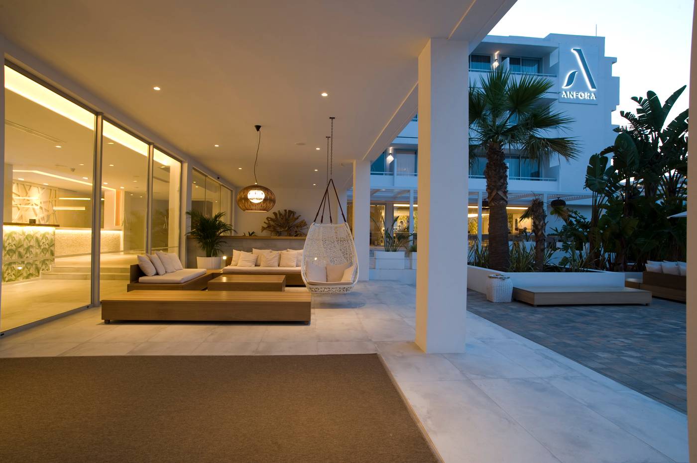 Hotel-Anfora-Ibiza-Terrace-19